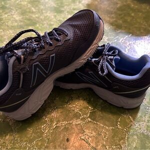 New Balance Women’s sneakers